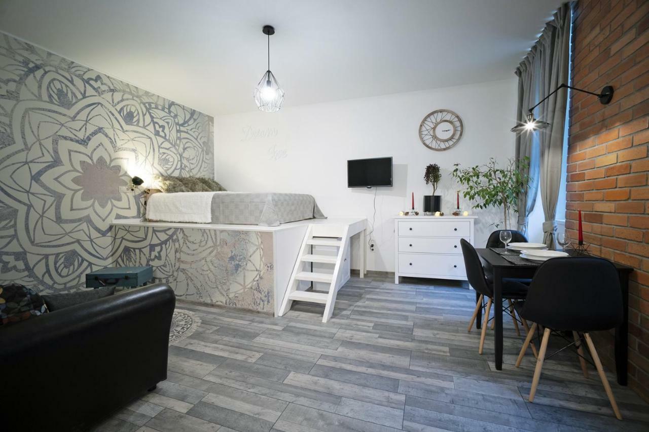 Standard Apartment By Hi5 -Akacfa 57 Budapest Ngoại thất bức ảnh