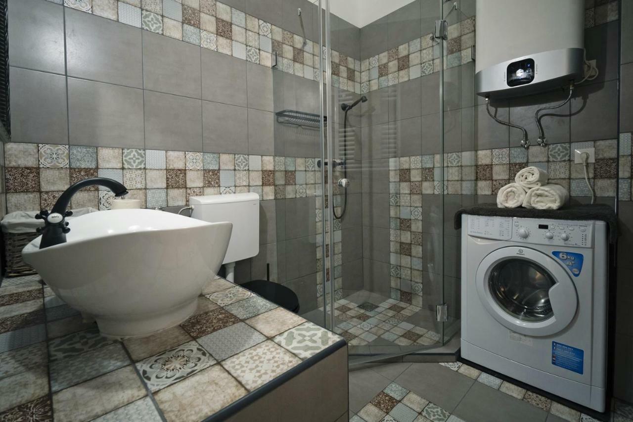 Standard Apartment By Hi5 -Akacfa 57 Budapest Ngoại thất bức ảnh