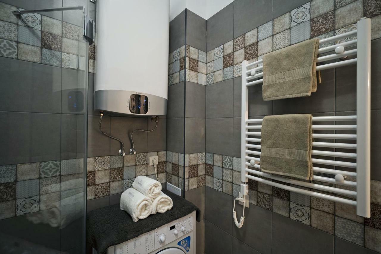 Standard Apartment By Hi5 -Akacfa 57 Budapest Ngoại thất bức ảnh